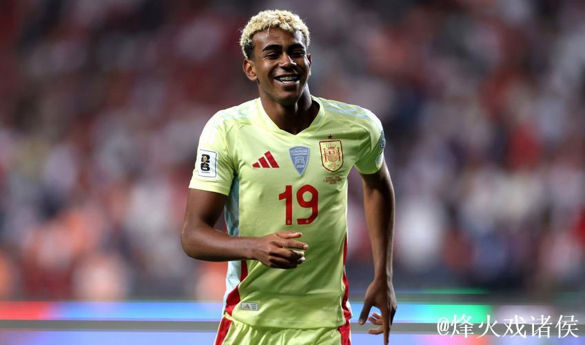 世预赛-奥尔莫快速进球奥亚萨瓦尔建功 西班牙与土耳其2-2战平